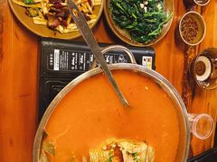 苗家酸汤鱼-苗湘食府(十年店)