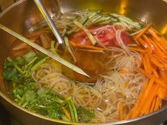 -沪上名羊天下•烤羊腿•东北烧烤•小龙虾(浦东直营总店)