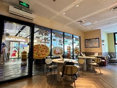 -必胜客(WOW中心城店)