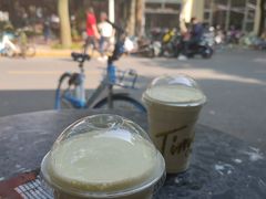 -TIMO COFFEE 阿拉校园面包