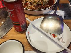 -山河屯铁锅炖·非遗东北菜(南山店)