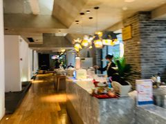 -渝半城经典川粤菜(重庆天地店)