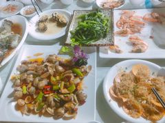 -范饭椰林川湘味海鲜·椰子鸡(三亚湾椰梦长廊店)
