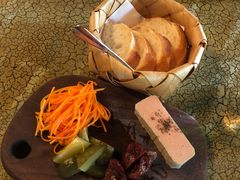 -羽深肉铺 Steak & Wine