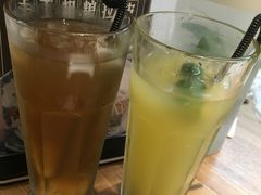 甘蔗马蹄汁-上关雪東北菜(中房金谊店)