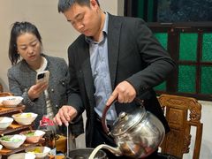 -梅贻琦先生旧居民国茶楼 过桥米线