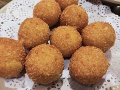 -舒家大院重庆老火锅(纪念塔店)