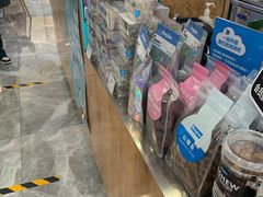 零售区-Blueglass酸奶(财富购物中心店)