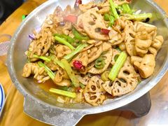 -圣夜东北菜烧烤·夜宵·小龙虾(胥江路店)