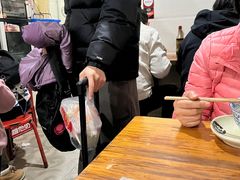 -叶新小吃店(来凤小区总店)