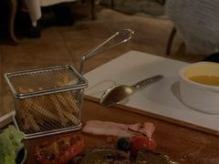 -火车头法国西餐厅