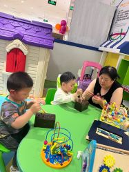 -孩子王游乐场(临沂吾悦广场店)