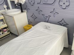 -斐尔国际皮肤管理中心