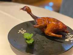 脆皮多汁乳鸽-悦景酒家(罗湖店)