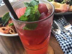 -ROAST coffee & eatery