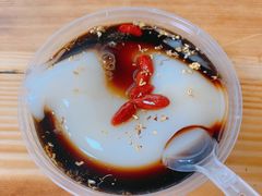 红糖桂花凉糕-胖胖板凳面