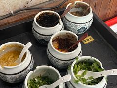 -三里屯土灶炖公鸡地锅鸡(江东店)