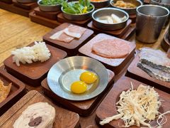 -银米·云南传统过桥米线(双廊黑金冠店)