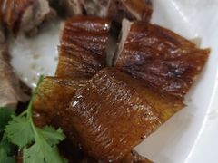 荔枝柴烧鹅-红日饭店(裕隆三路店)