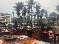-渔家火锅·海鲜自助餐·演艺(亚龙湾天域酒店)