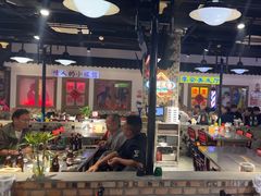 -马路牙子烧烤音乐酒馆(望京店)