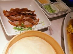 -韵秋荷(宝山龙湖天街店)