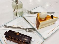 香草焦糖切片蛋糕-PAUL LAFAYET 法式甜品(深圳湾万象城店)