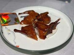 脆皮乳鸽-珍之宝御品·寻味顺德(容桂渔人码头店)