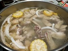 -椰小鸡·琼州糟粕醋·火锅(美兰缤纷城店)