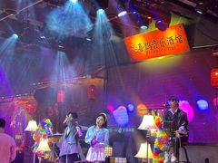 -喜鹊音乐酒馆(西街店)