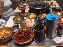 -草家酱蟹炭火烤肉店(珲春南路二店)