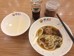 -顺溜·手工刀削面·黑金店(铜锣湾店)
