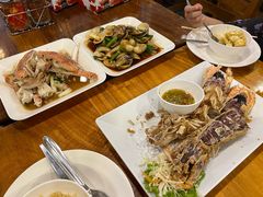 -两兄弟Song Pee Nong(2号店)
