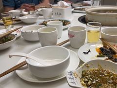 -土连锅·现熬养生汤锅(梁家巷店)