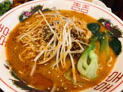 -拉面莊夢語＆中华料理八椿