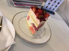 西瓜蛋糕-PETIT PARIS 小巴黎(花园道店)