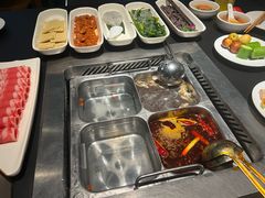 -海底捞火锅智慧餐厅(中骏世界城店)