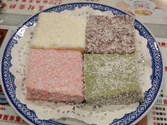 三色牛奶方砖-广信牛奶甜品世家(台东店)
