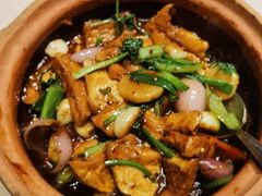 -八府香鸭·啫啫煲(华山路店)