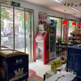 完好的衣服、玩具、电器、棉被都可以，拿来这里捐哦！！