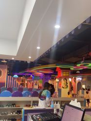 -万升儿童王国(万辉店)