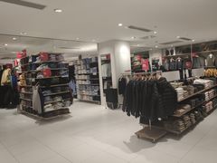 -优衣库(北京万柳华联购物中心店)