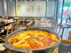 -周姑娘不等味·牛羊肉火锅·螃蟹罗氏虾·烤鱼烤串(高邮店)