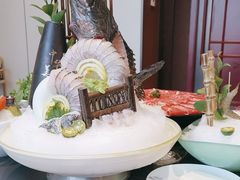 -鼎泰亨·海鲜牛肉餐厅(滨江店)