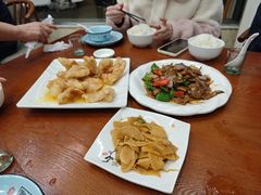 -东北风味思缘食府(对湖路店)