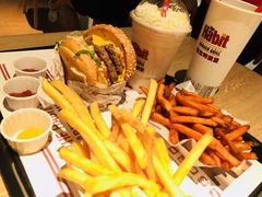 -The Habit Burger Grill 哈比特汉堡(复兴soho店)