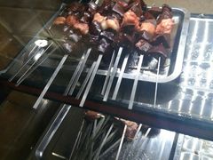 -烤肉小伙烤肉店