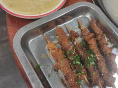 饼包羊肉串-草本味·市井羊肉馆(新开铺总店)