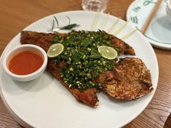 -一坐一忘云南菜(嘉里中心店)