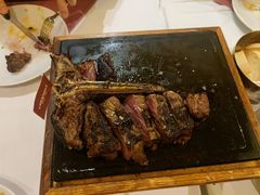 -奥斯特牛排馆(圣母百花大教堂)
